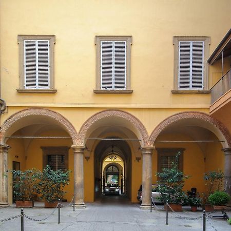 Andrea Luxury Apartments Strada Maggiore Studio 1 Bologna Buitenkant foto