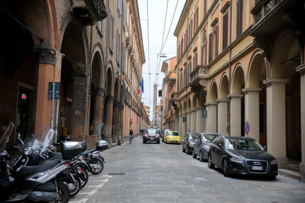 Andrea Luxury Apartments Strada Maggiore Studio 1 Bologna Buitenkant foto